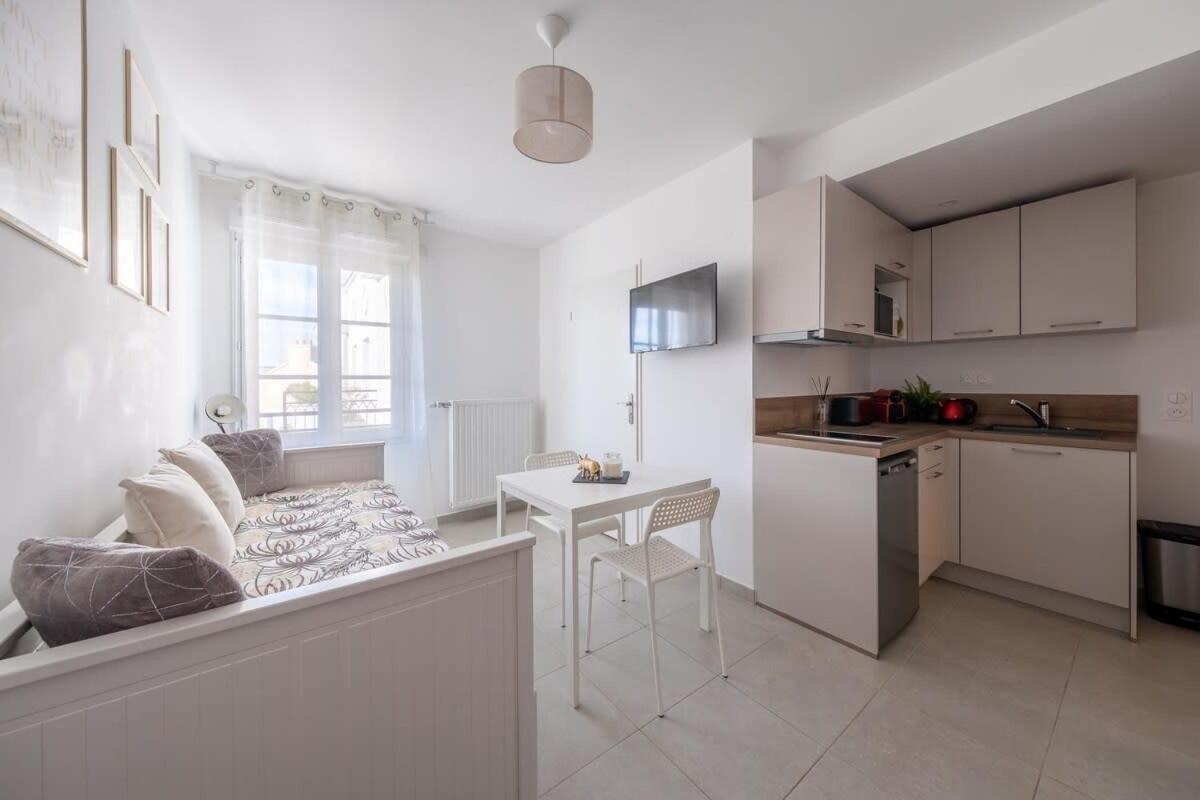 S5 Disney Studio Appartement Cosy Serris Bagian luar foto